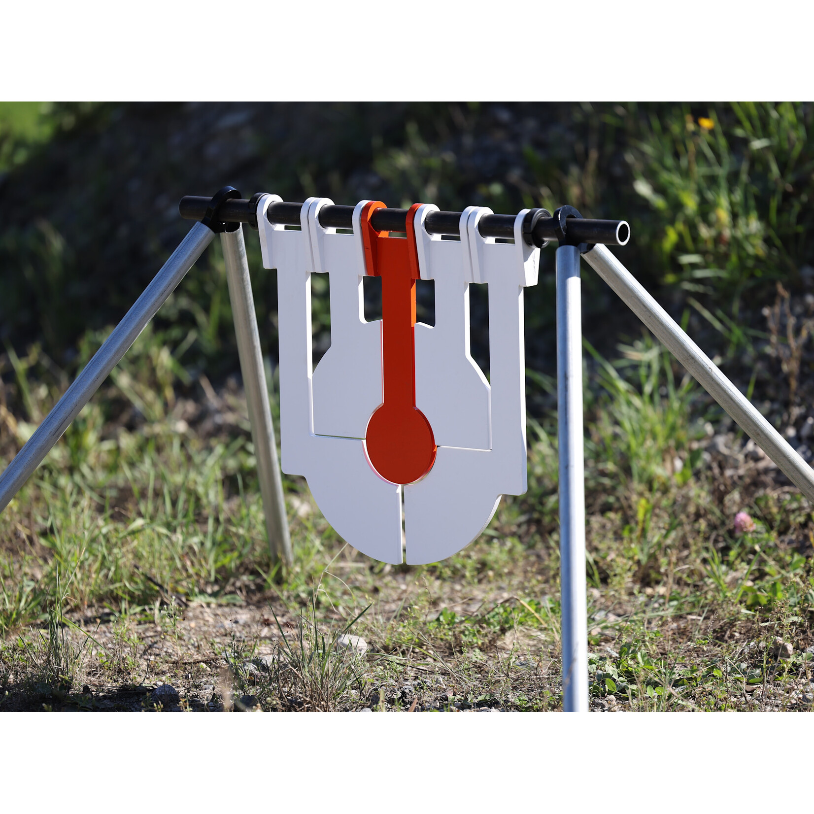 ENGAGE PRECISION ENGAGE PRECISION AR500 RIFLE REACTIVE TARGET, SEGMENTED BULLSEYE, 3/8", 12" W/ 4" BULL, WHITE/ORANGE