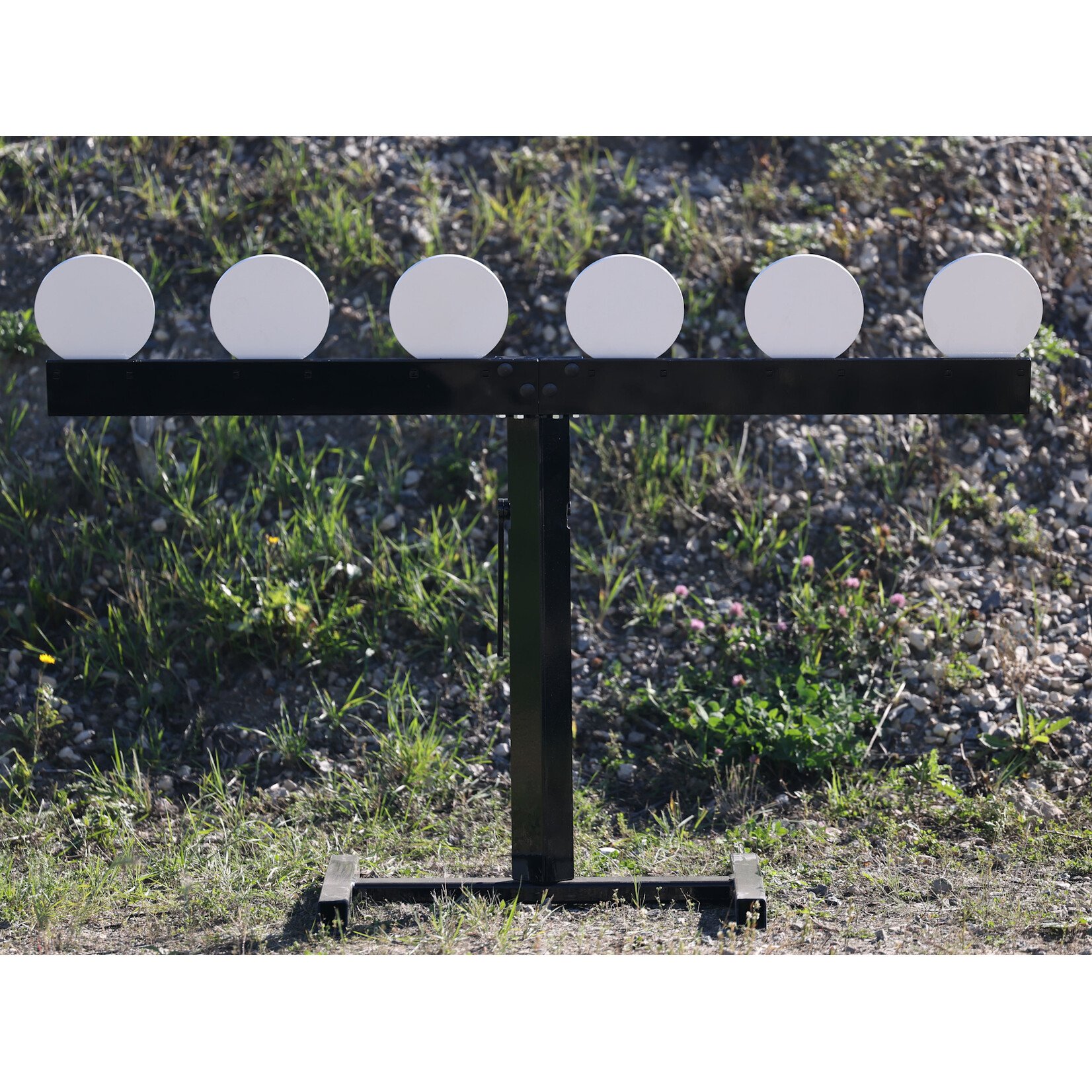 ENGAGE PRECISION ENGAGE PRECISION AR500 STEEL RIFLE REACTIVE PLATE RACK TARGET, 3/8”, W/ SIX 8” PADDLES, BLACK/WHITE