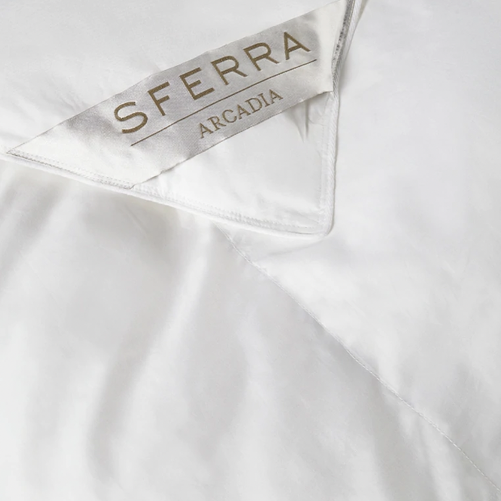 Sferra Arcadia Duvet Light Duvet/Blanket, Down Alternative, Queen