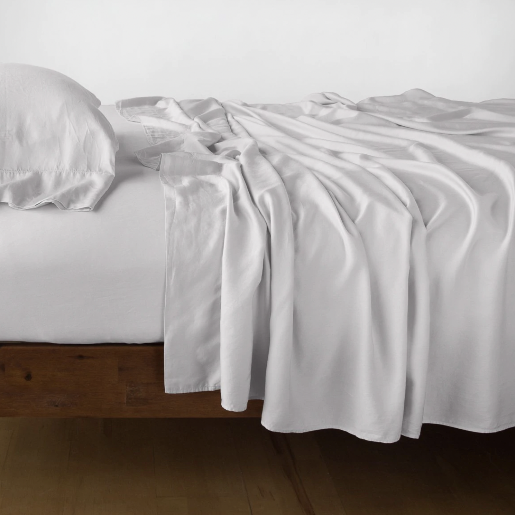 Bella Notte Renewal Madera Luxe Queen Fitted Sheet Sterling