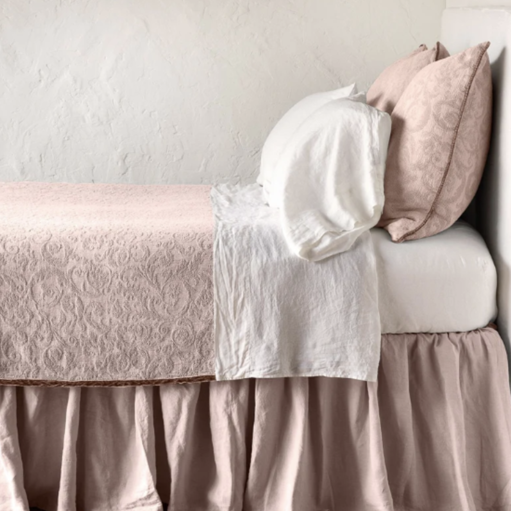 Bella Notte Adele Coverlet