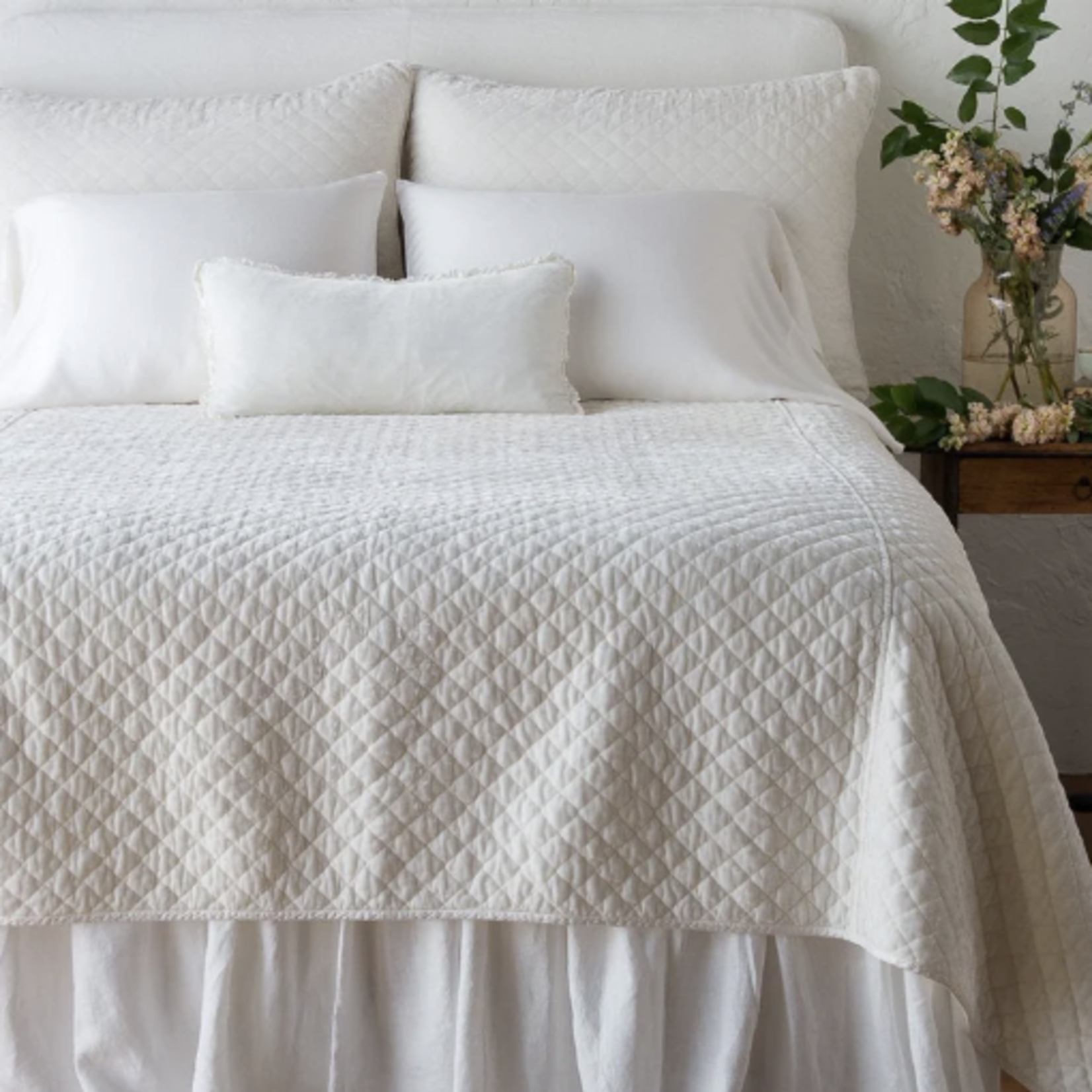Bella Notte Renewal Silk Velvet Coverlet, Quilted with Satin Edge Winter White Queen