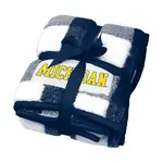 Logo Brands Michigan Wolverines Buffalo Check Frosty Blanket