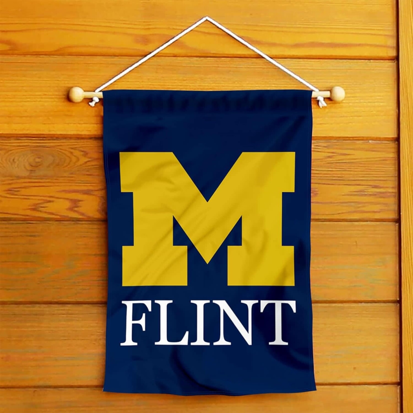 Sewing Concepts Michigan Wolverines Garden Flag 13" x 18" M Flint