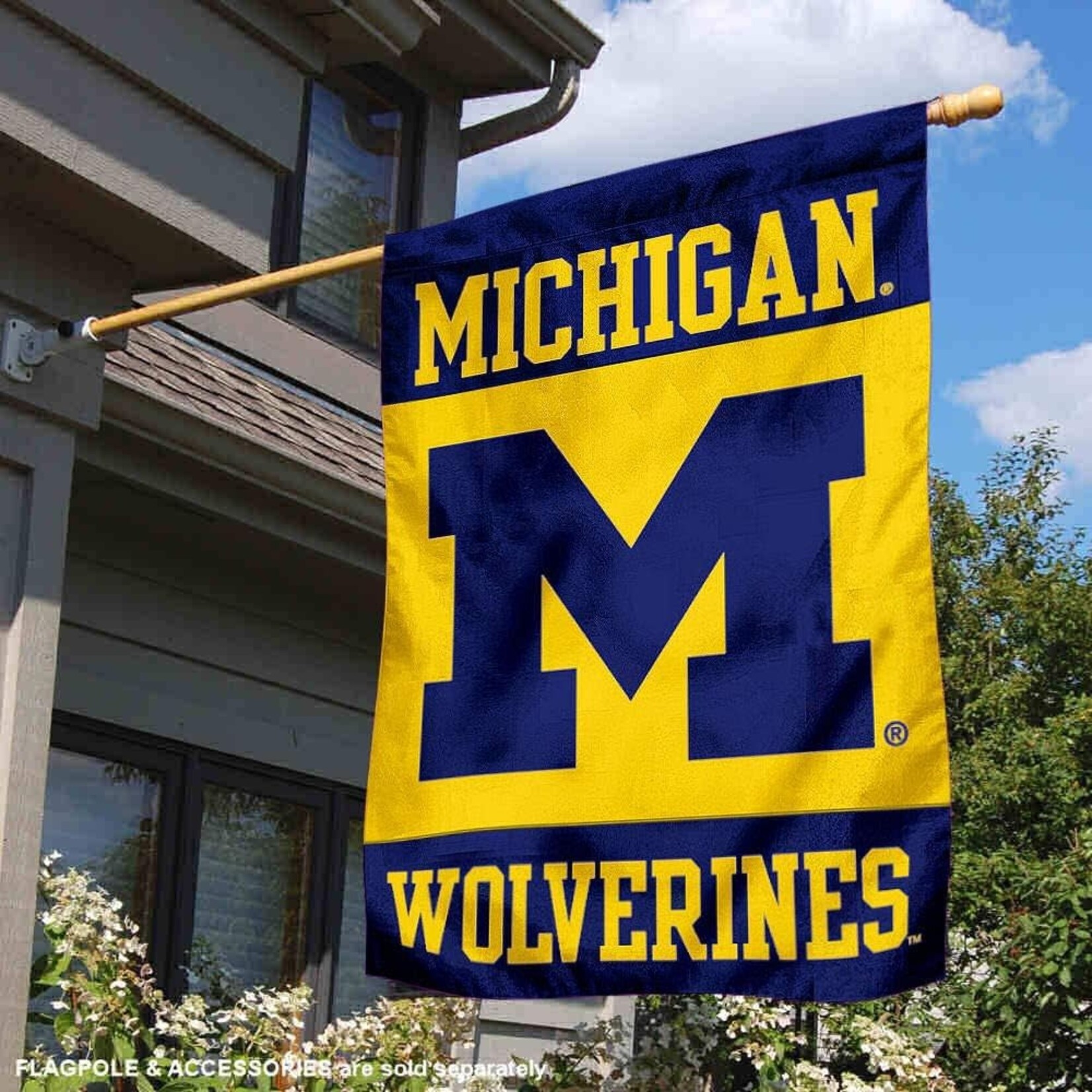Sewing Concepts NCAA Michigan Wolverines Banner 30''x40'' 3-Panel Michigan Wolverines