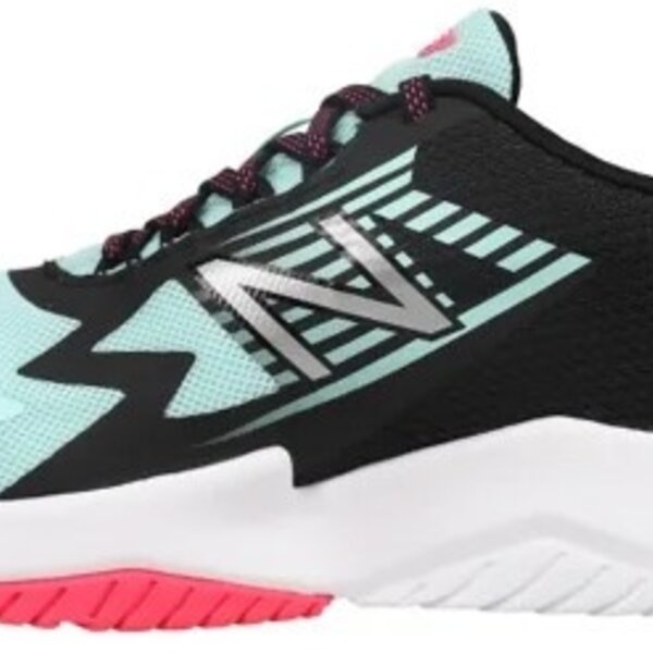 sneakers-little-feet-shoes