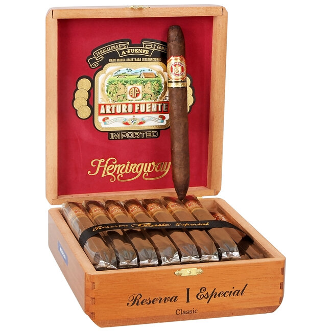 Arturo Fuente Arturo Fuente Hemingway Maduro Classic Box of 25