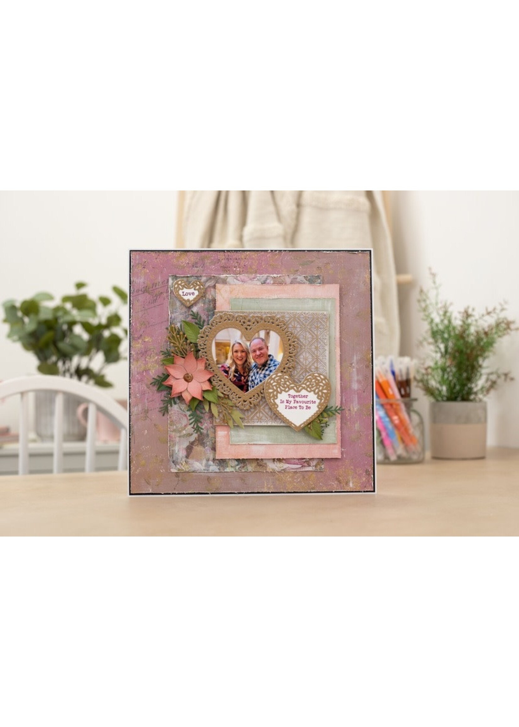 Crafter's Companion Die, Swirling Heart Frames