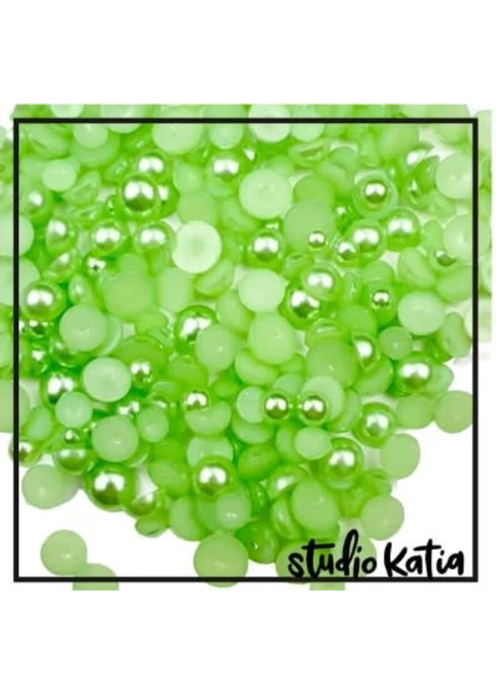 Studio Katia Studio Katia Embellishments, Satin Leaf