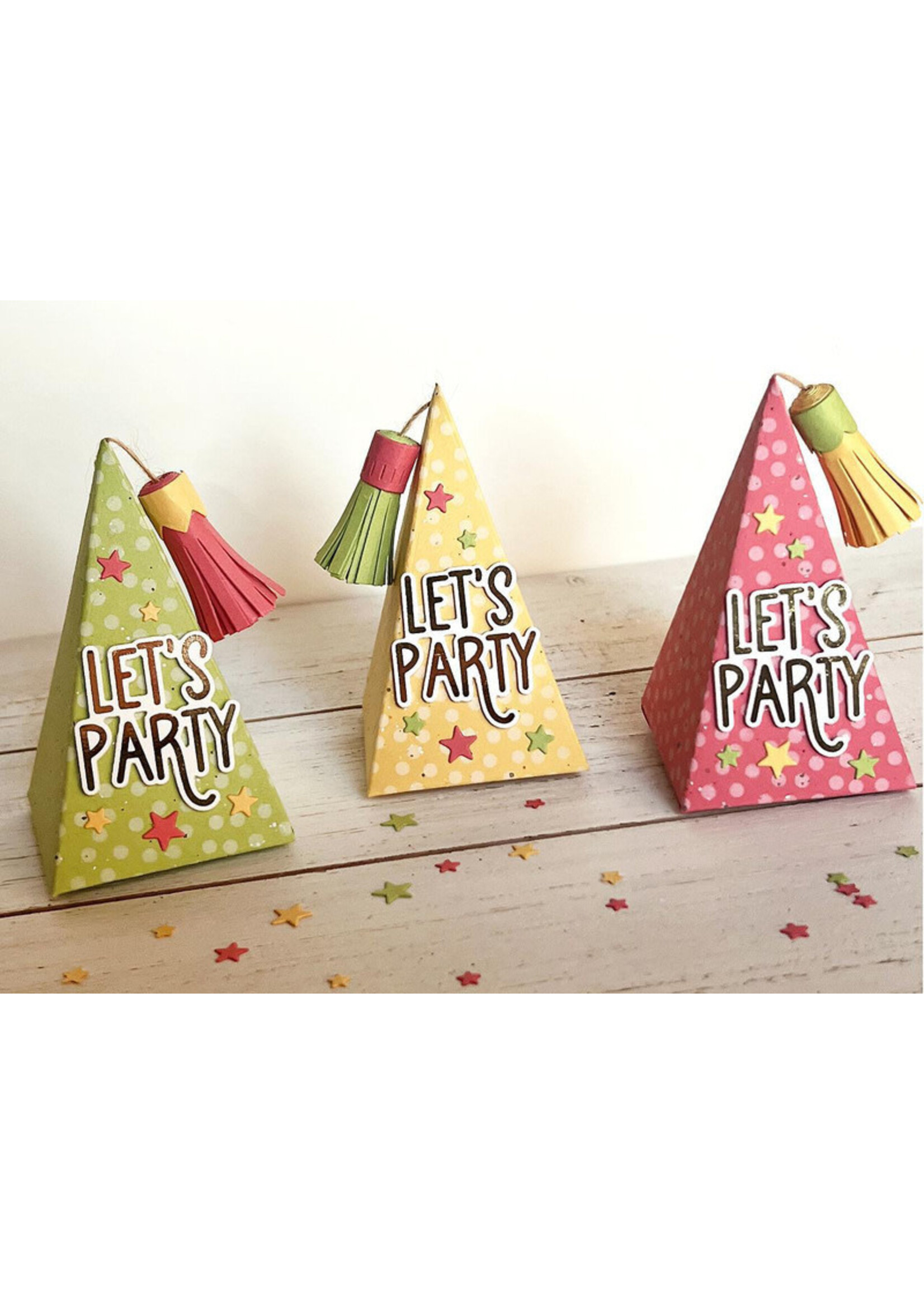 Taylored Expressions TE Die, Giftables - Pretty Pyramid
