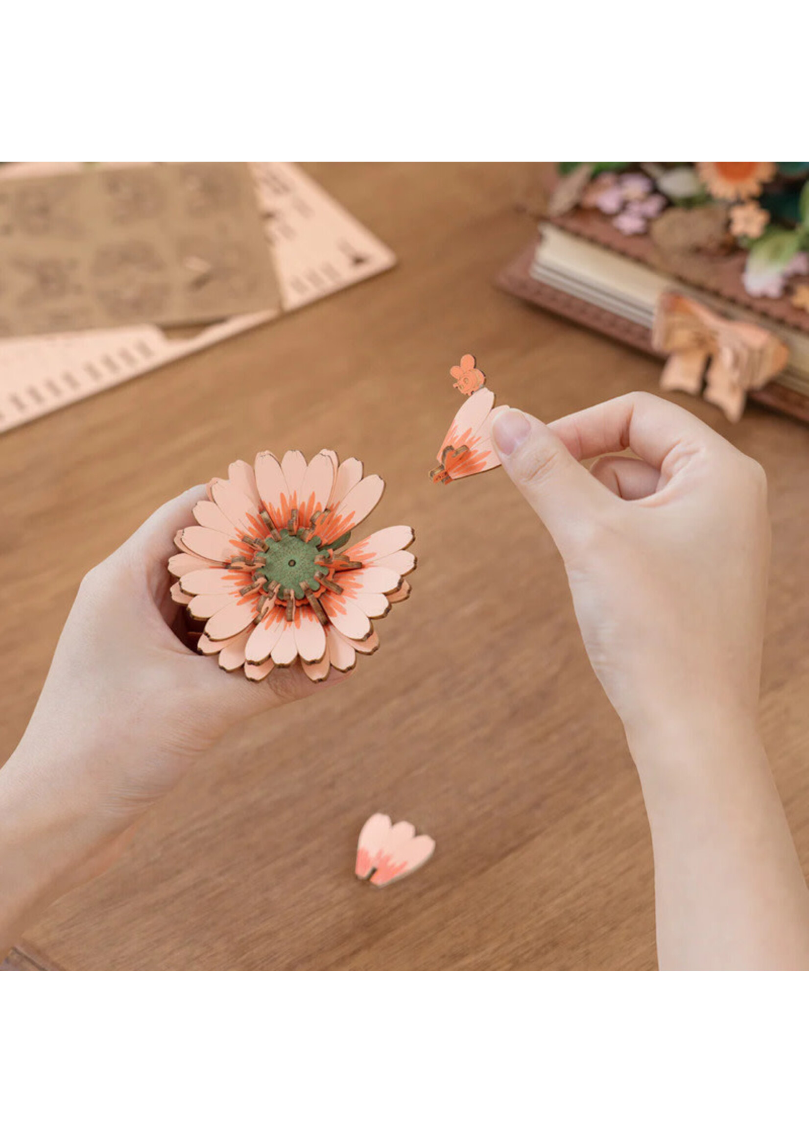 Rowood Rowood 3D Wooden Puzzle, Blooming Book Flower Bouquet
