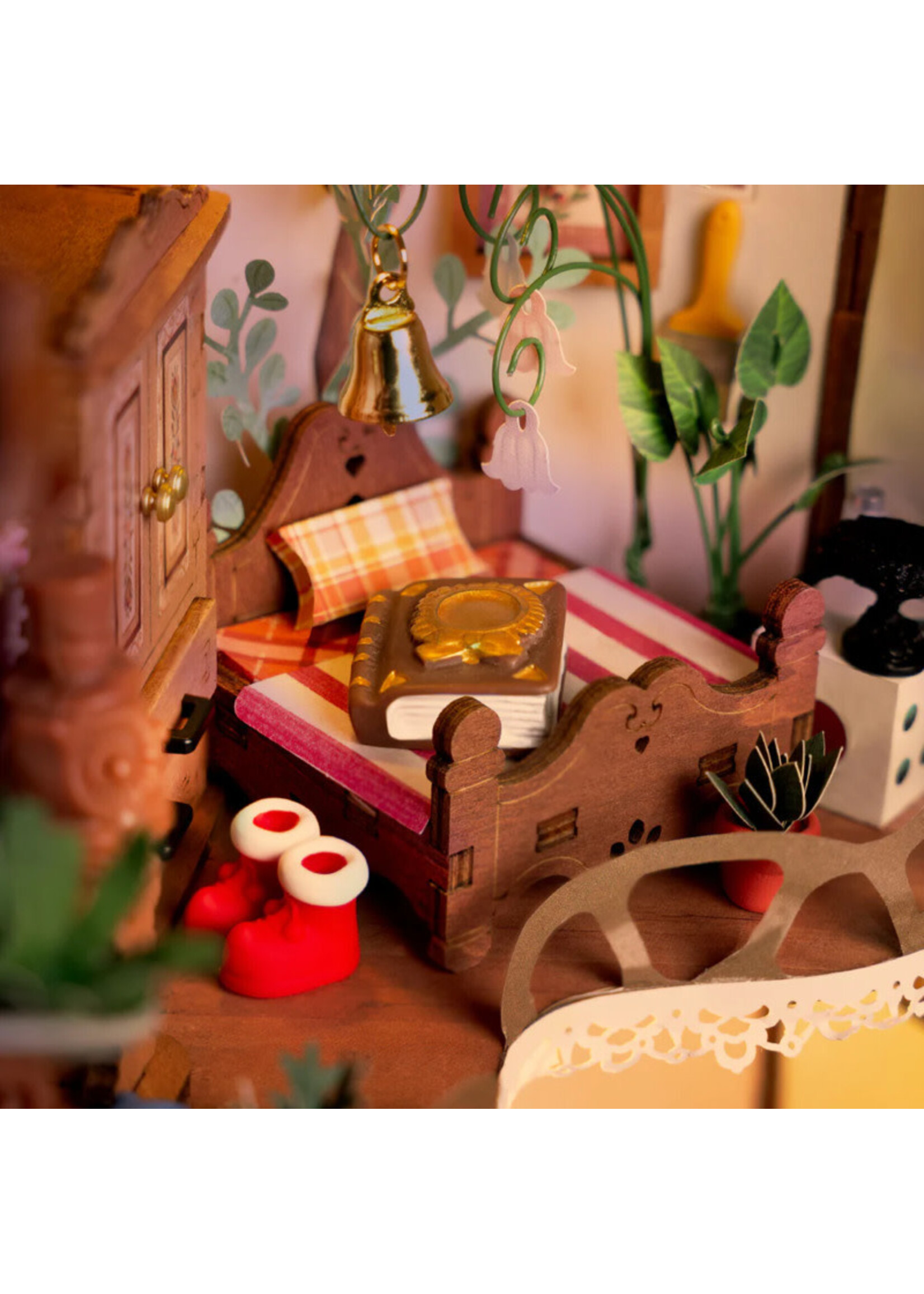 Rolife Rolife DIY Miniature House, Fairytale Tree House
