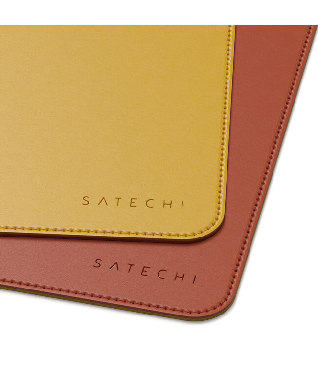 Satechi Satechi Eco-Leather Dual Side Deskmate