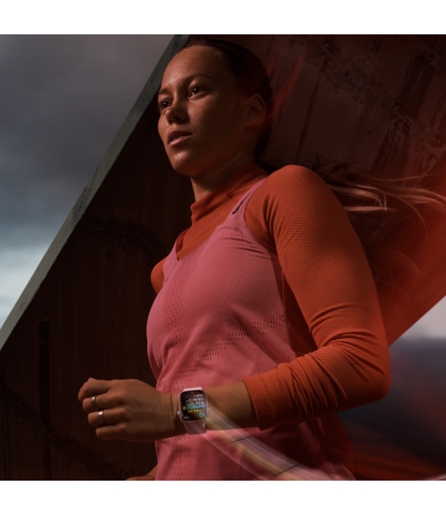 Apple Apple Watch Series 9 GPS, 41мм, Сияющая звезда, Starlight Sport Band, (MR8T3)