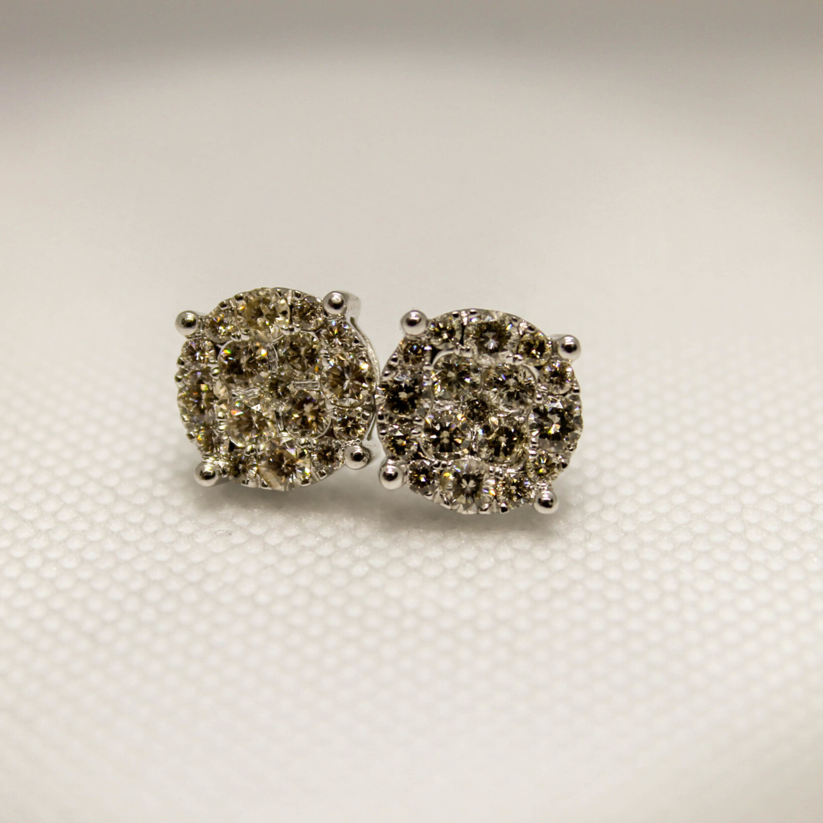 10k Earrings 10k wg 2.03ct sup flow #112622