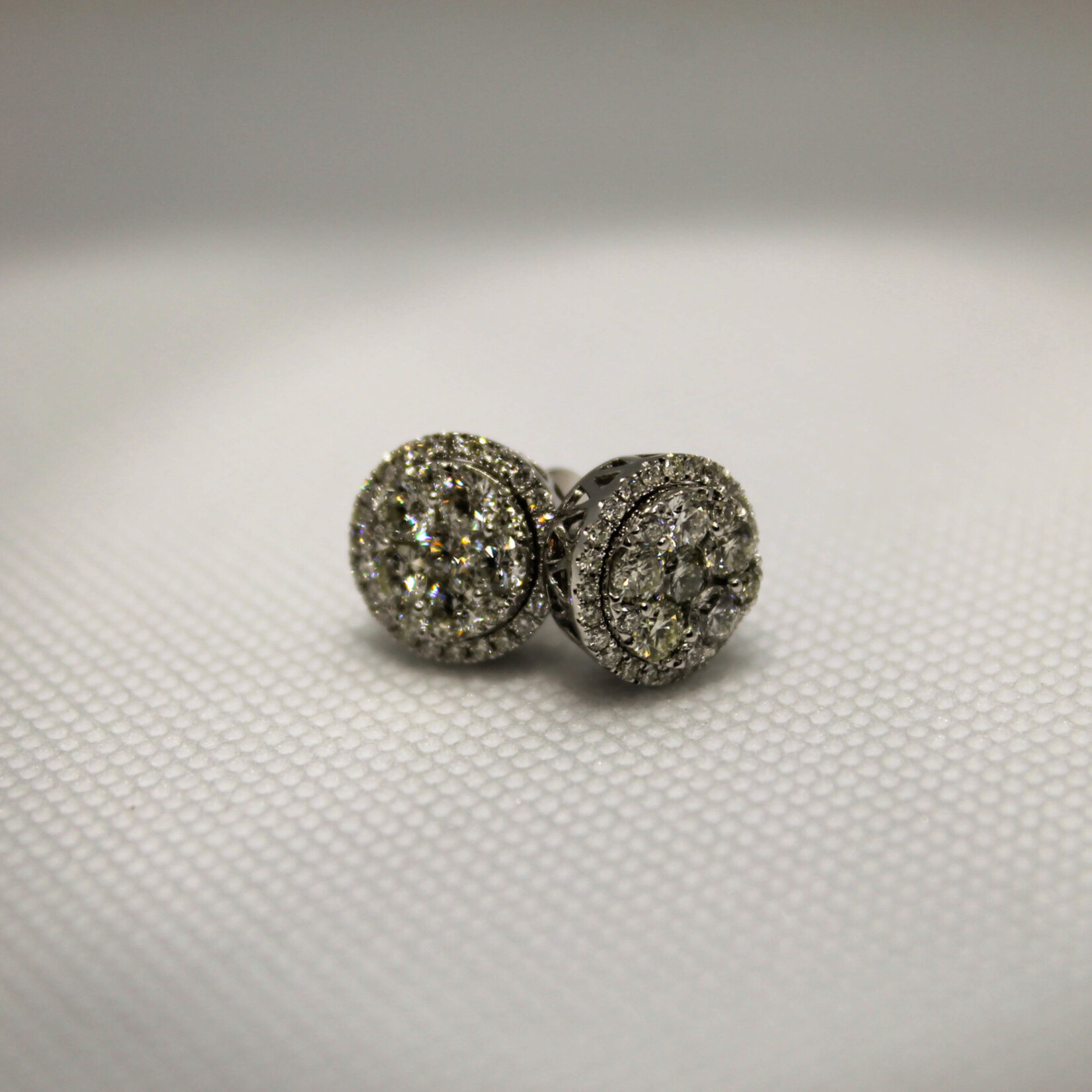 14k Earrings 14k wg 5.3g 1.94ct ds1089w