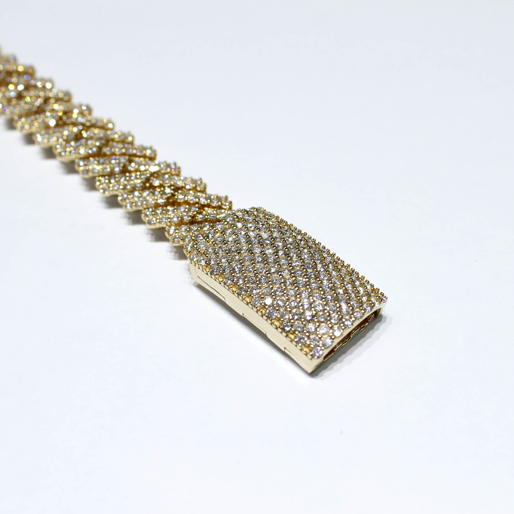 14k Bracelets 14k yg 138.8g 13.5ct 9"