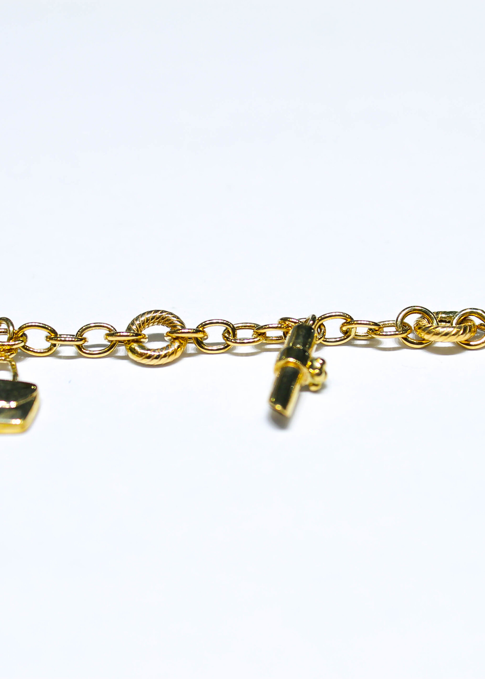14k Bracelets 14k yg 7.03g 7.5" heel/lip #683416
