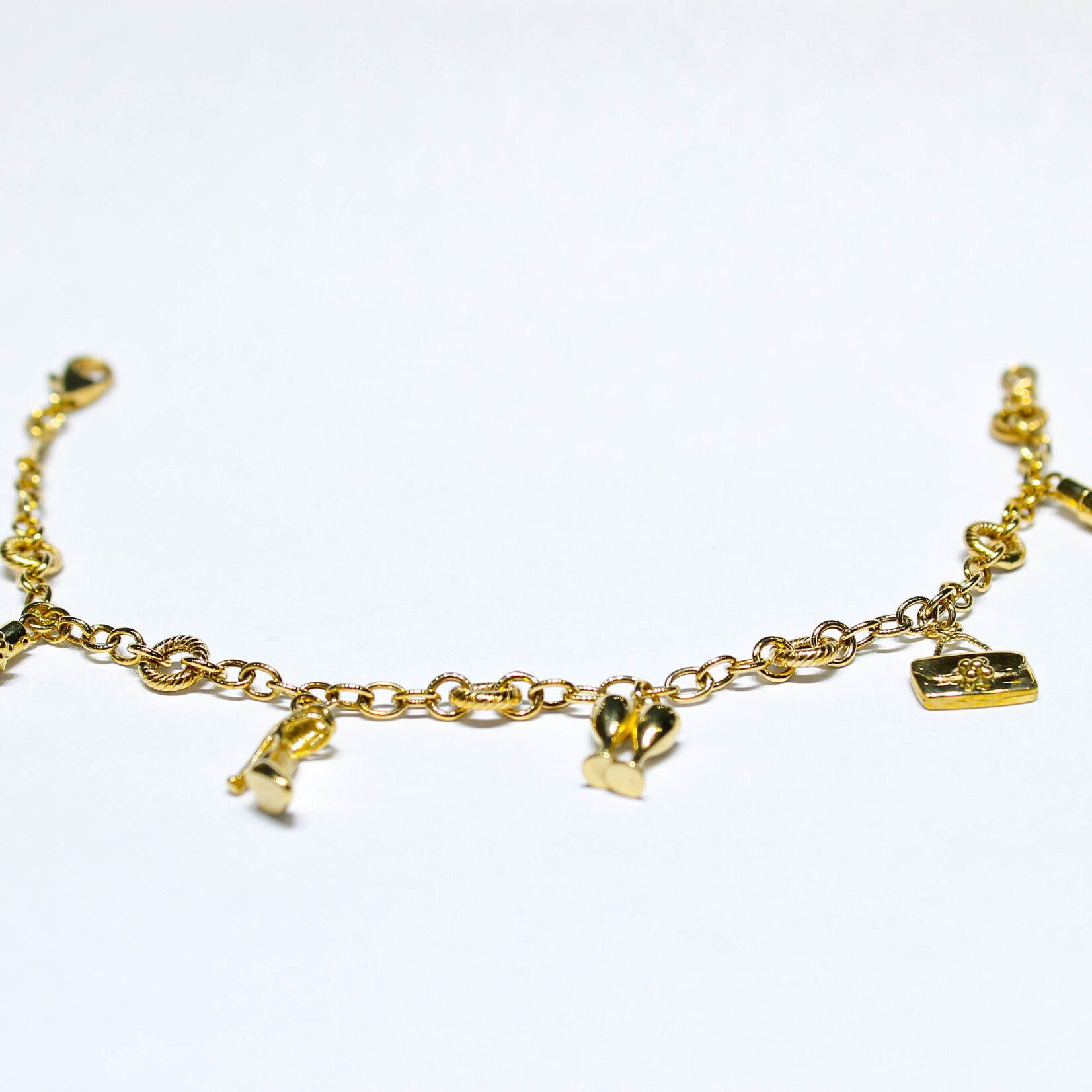 14k Bracelets 14k yg 7.03g 7.5" heel/lip #683416