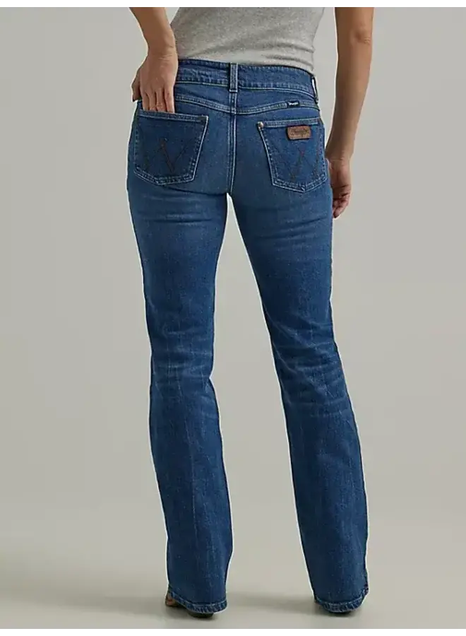 Ladies' Retro Mae Mid-Rise Bootcut Jean in Isabela