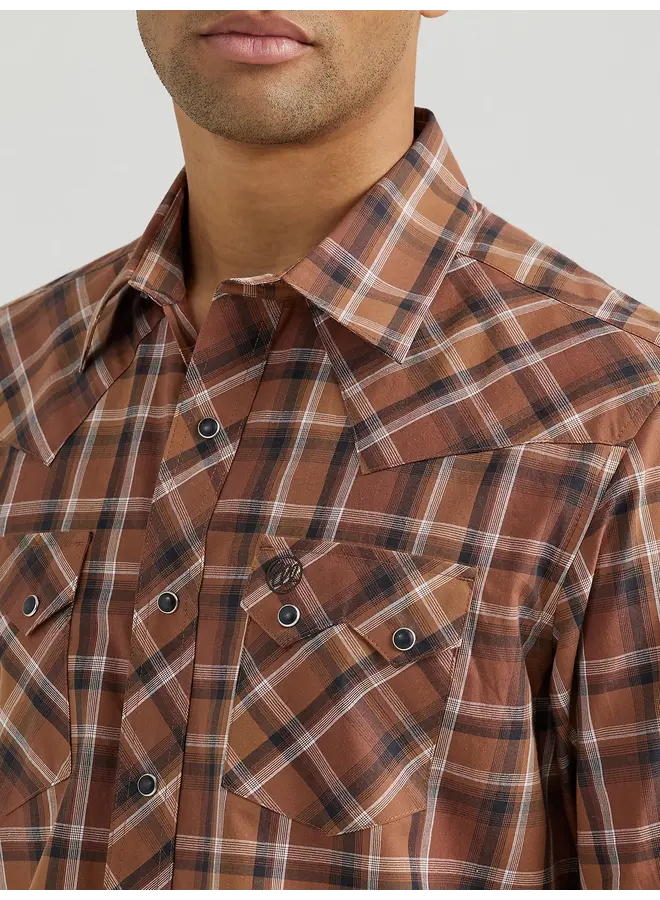 Men's Retro Long Sleeve Sawtooth Snap in Cocoa Brown