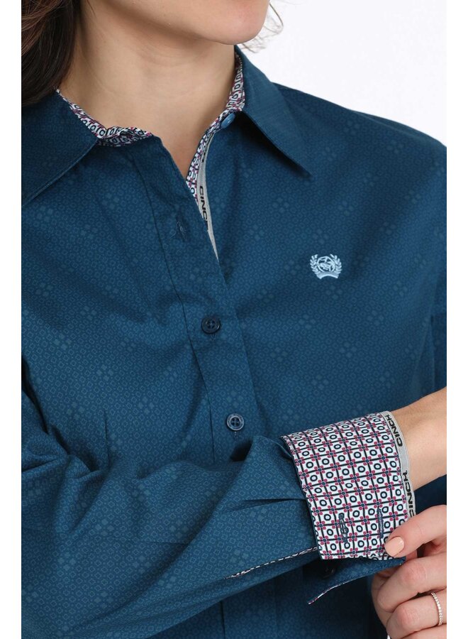 Ladies' Geometric Print Button Down Long Sleeve Shirt