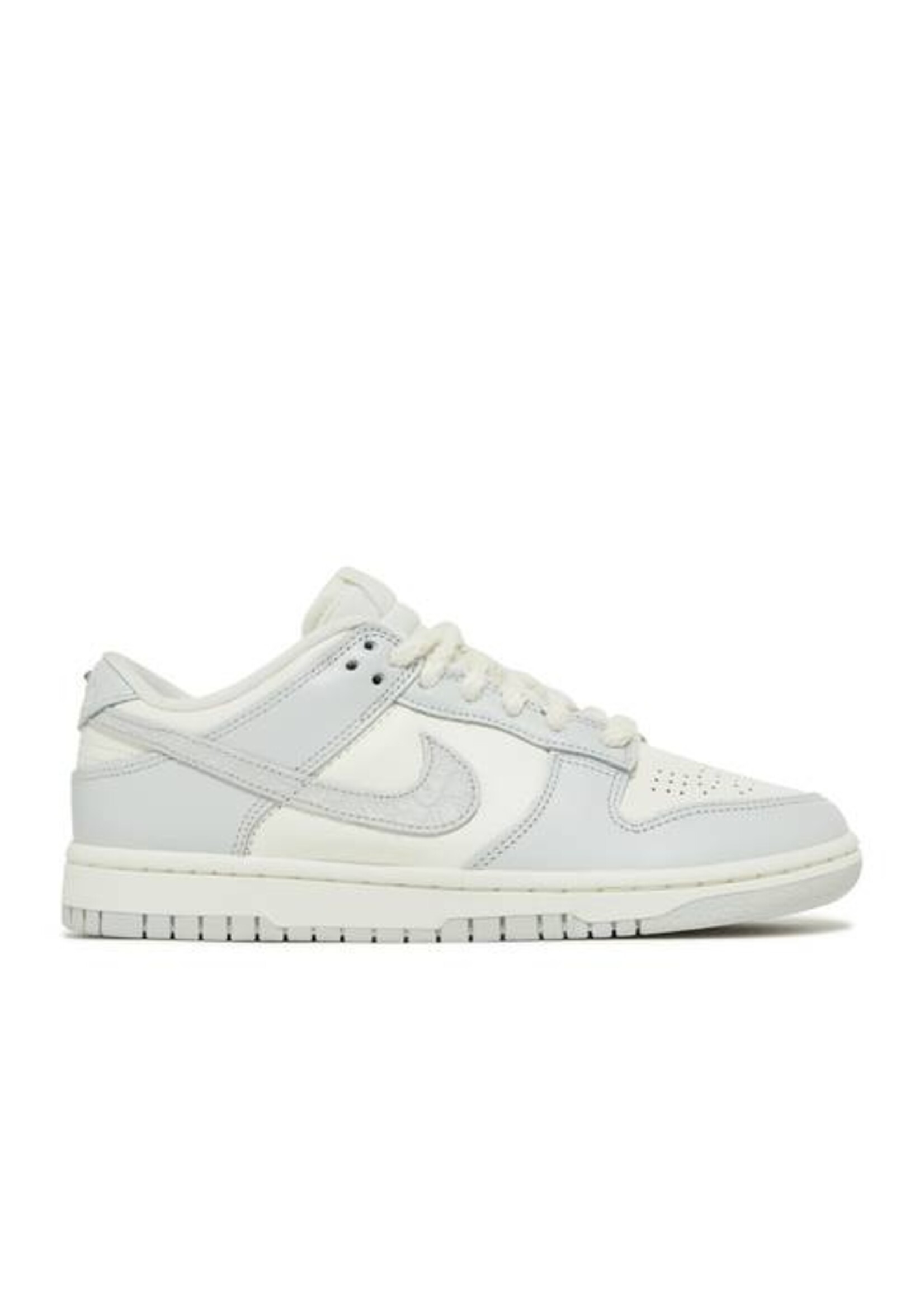 Nike Dunk Low Needlework (W)