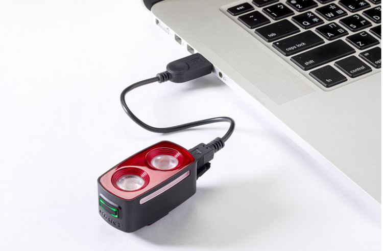 Giant Light  Recon TL200