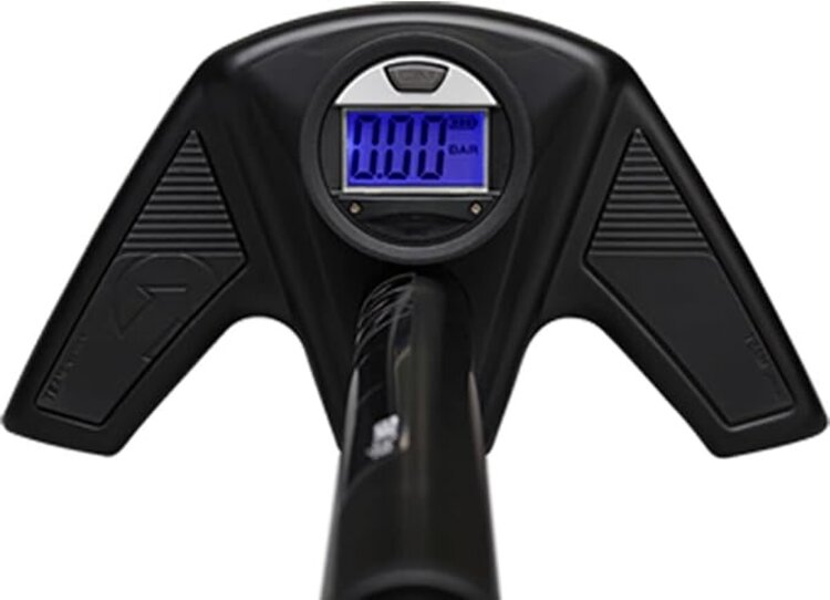 Pro Floor Pump Digital