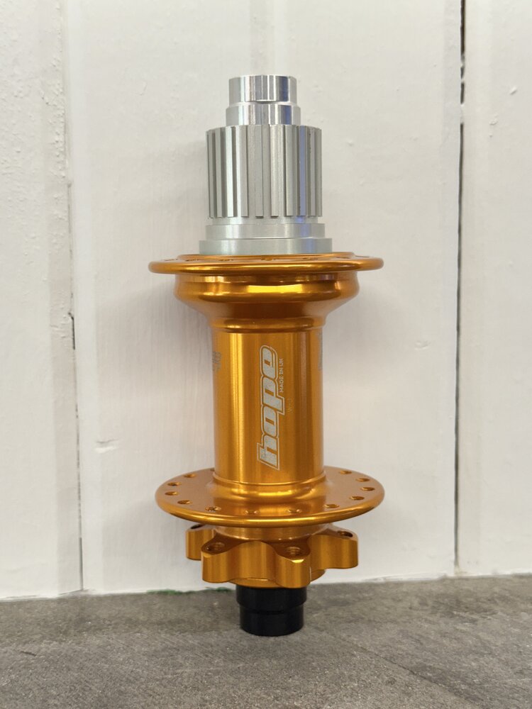 Hope Moyeux Pro 4 arrière Orange 157mm X 12mm super ms