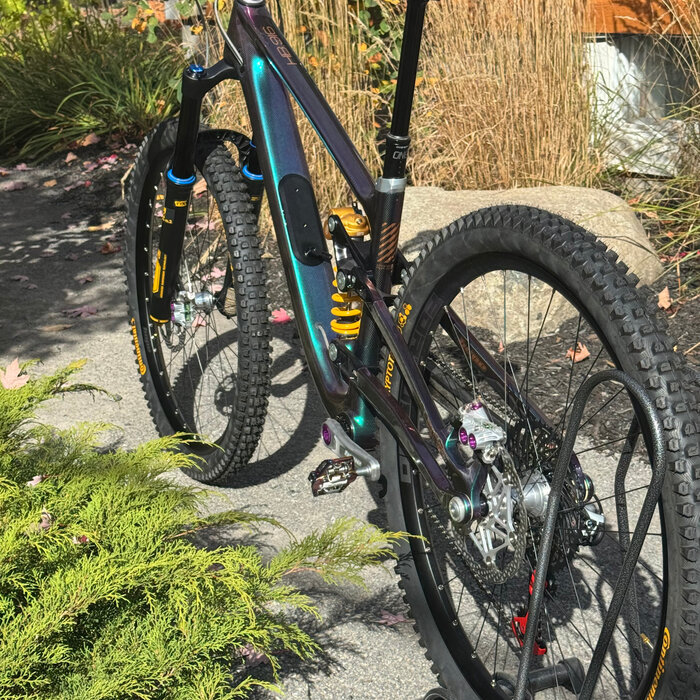 Hope HB916 Bike Cameleon W/X01 Drivetrain H2 Cameleon