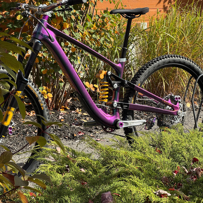 Hope HB916 Bike Cameleon W/X01 Drivetrain H2 Cameleon