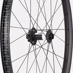 Specialized TRAVERSE HD ALLOY 29 6B FRONT BLK/CHAR