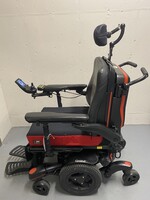 *Quckie Q700M Red and Black Powerchair*