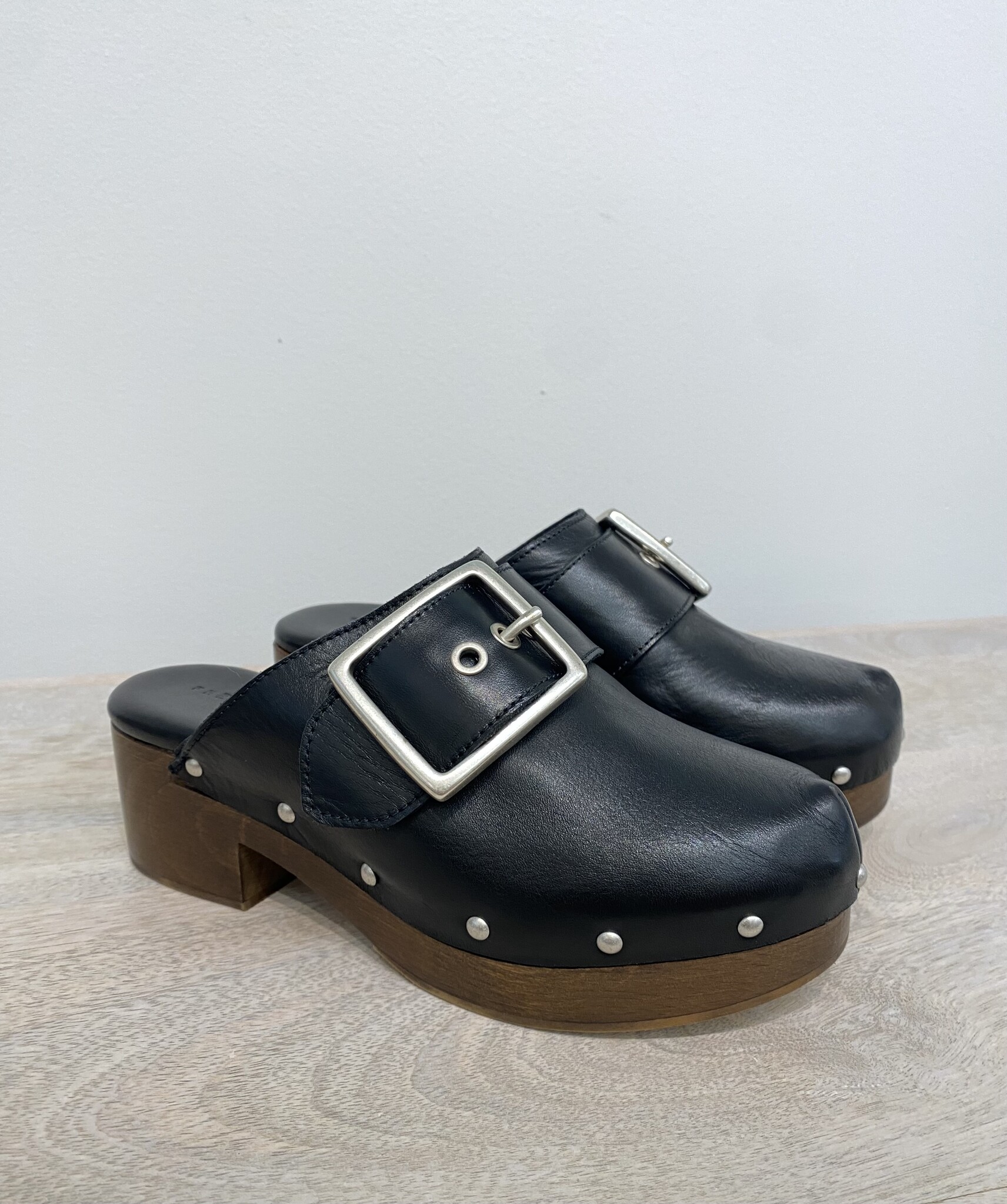 Aspen Platform Clog - Shoes