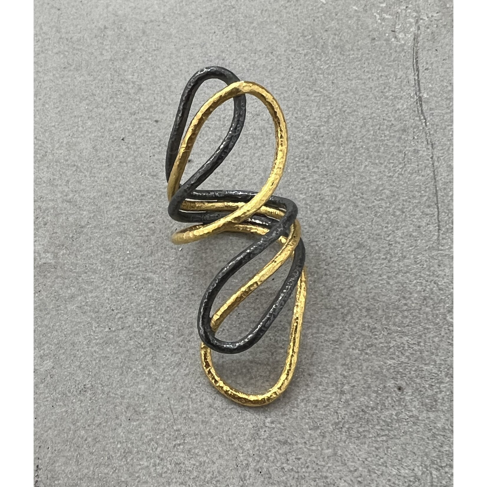 ARA Collection 24k & Silver Looped Ring