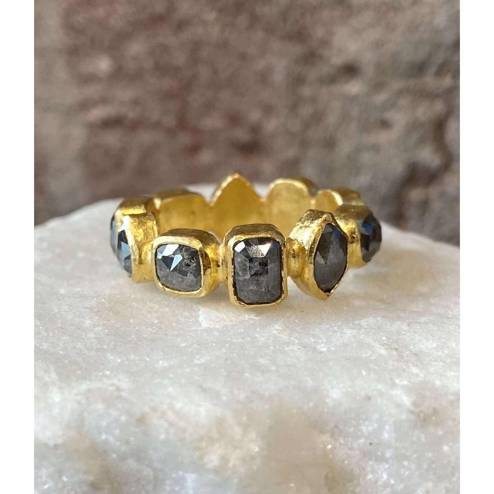 ARA Collection Grey Raw Diamond and 24k Gold Eternity Band