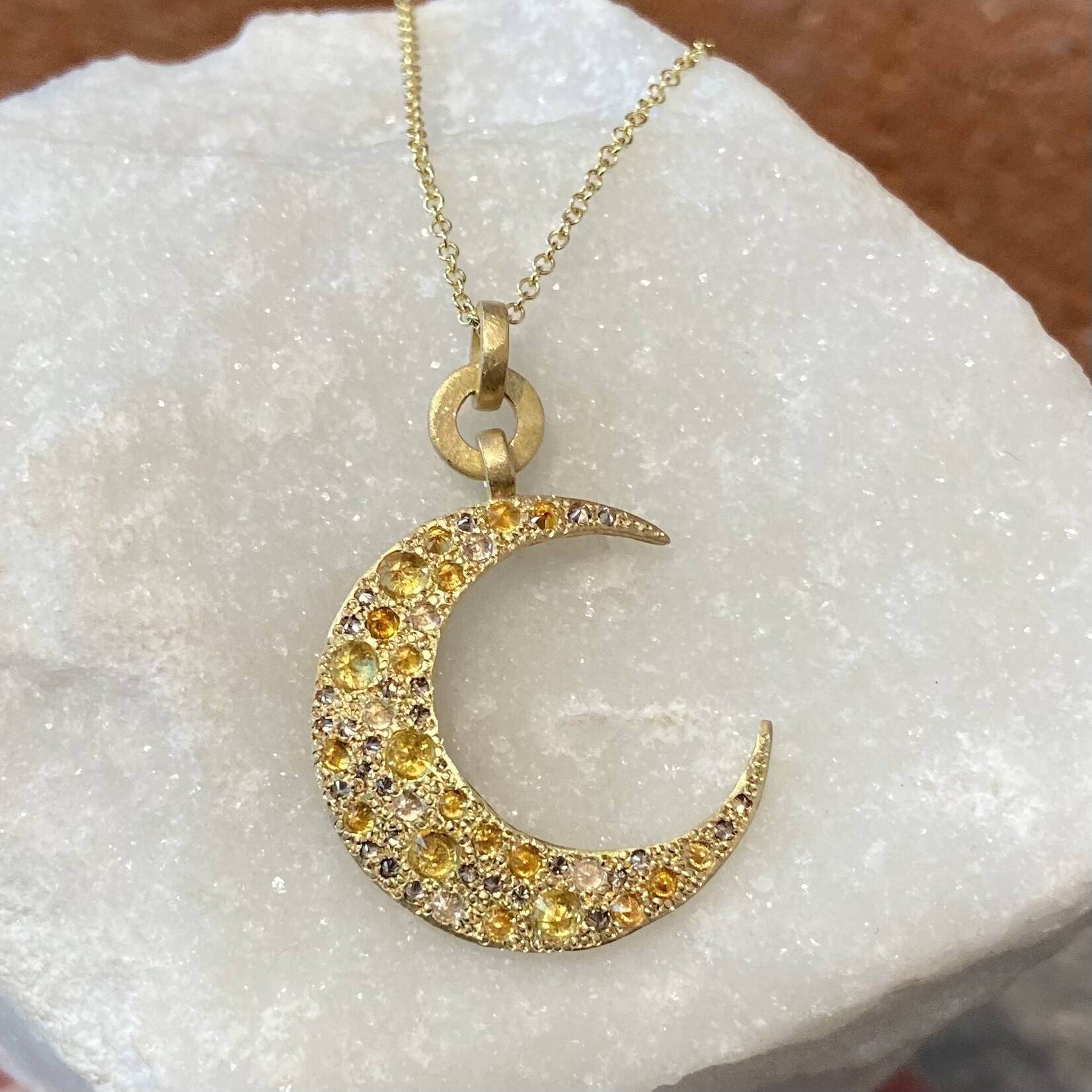 Annie Fensterstock 18K YG Crescent Moon Necklace w/Sapphires 1.98ct & Diamonds
