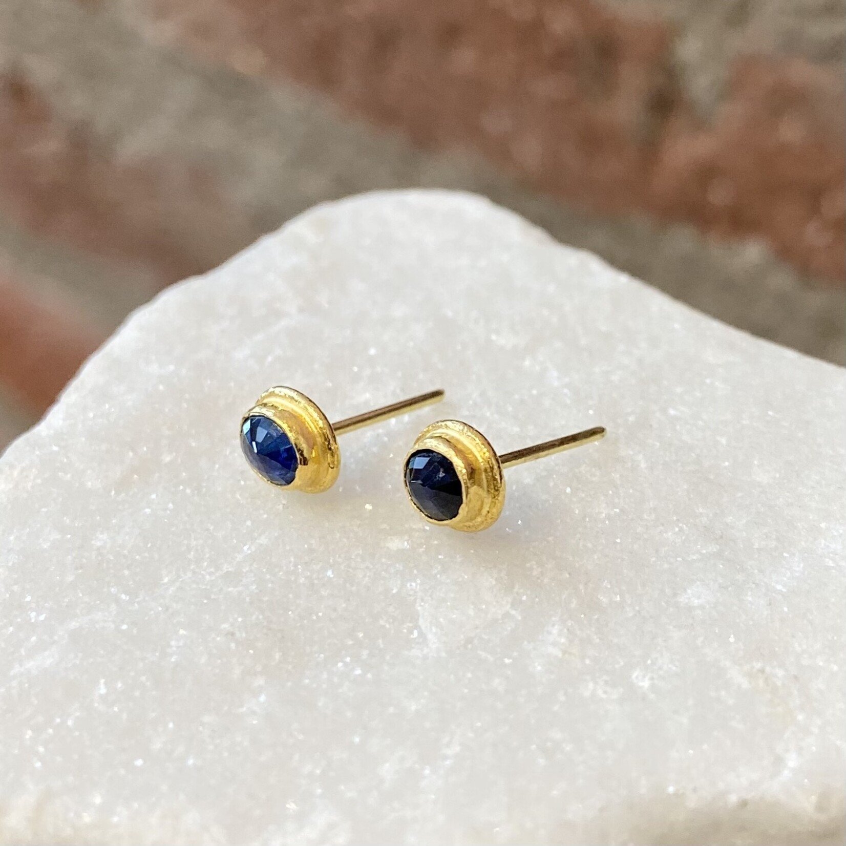 ARA Collection Blue Sapphire and 24k Gold Post Earrings