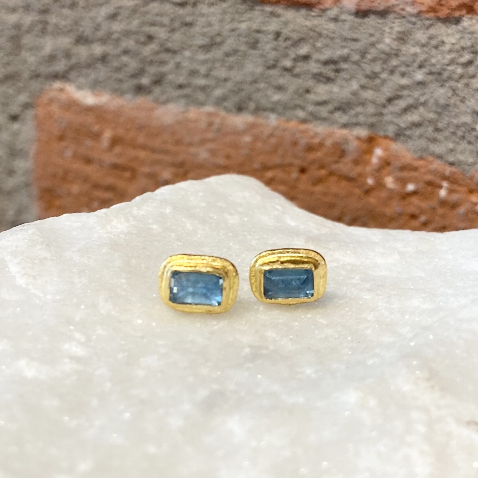 ARA Collection 24k Gold and Blue Topaz Post Earrings