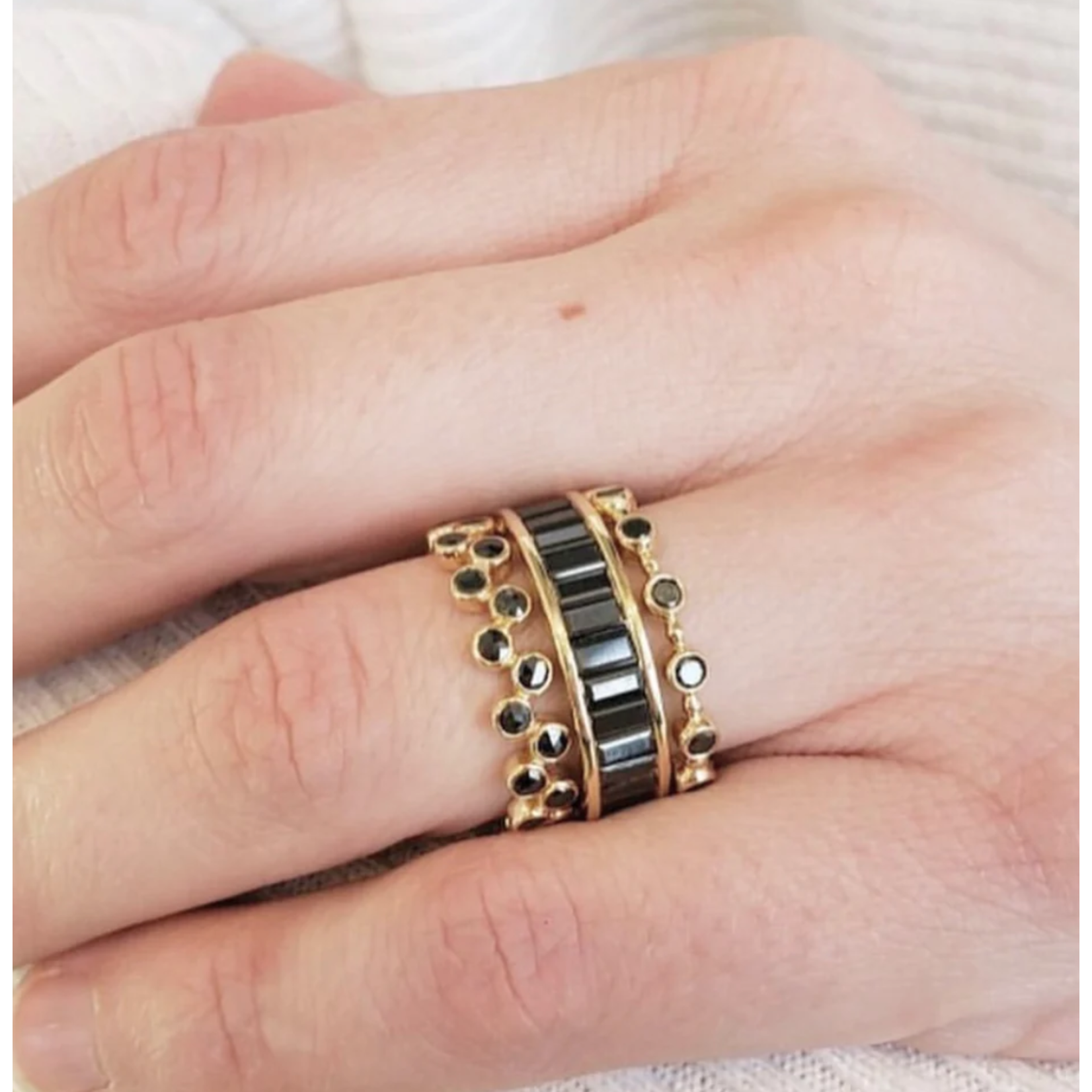 Sethi Couture Yellow Gold Zig Zag Black Diamond Band