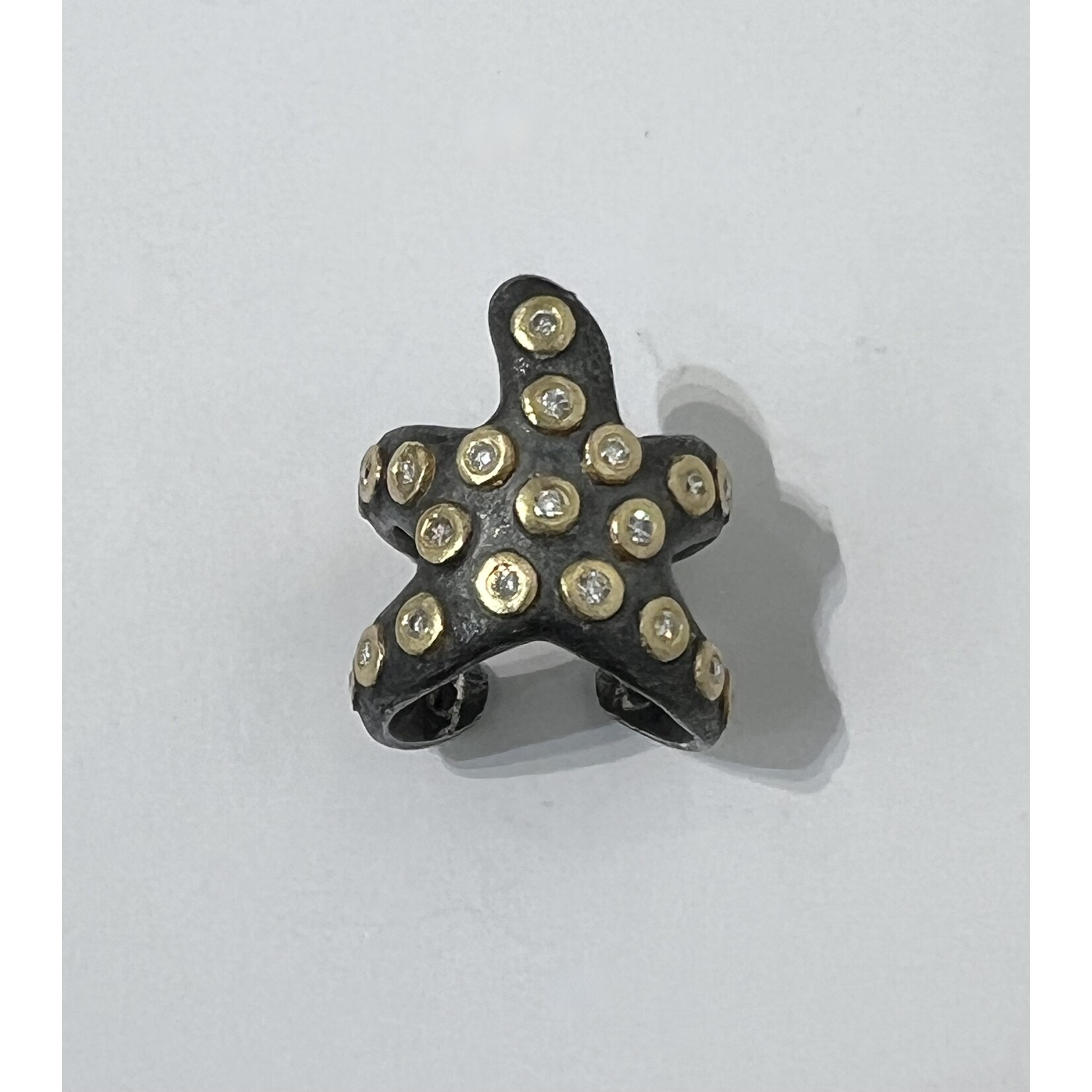 ARA Collection Oxidized Silver, 24k, & Diamond Starfish Ring