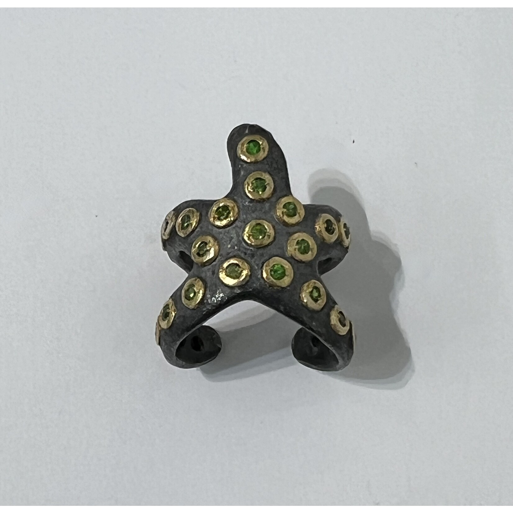 ARA Collection Oxidized Silver & Diopside Starfish Ring