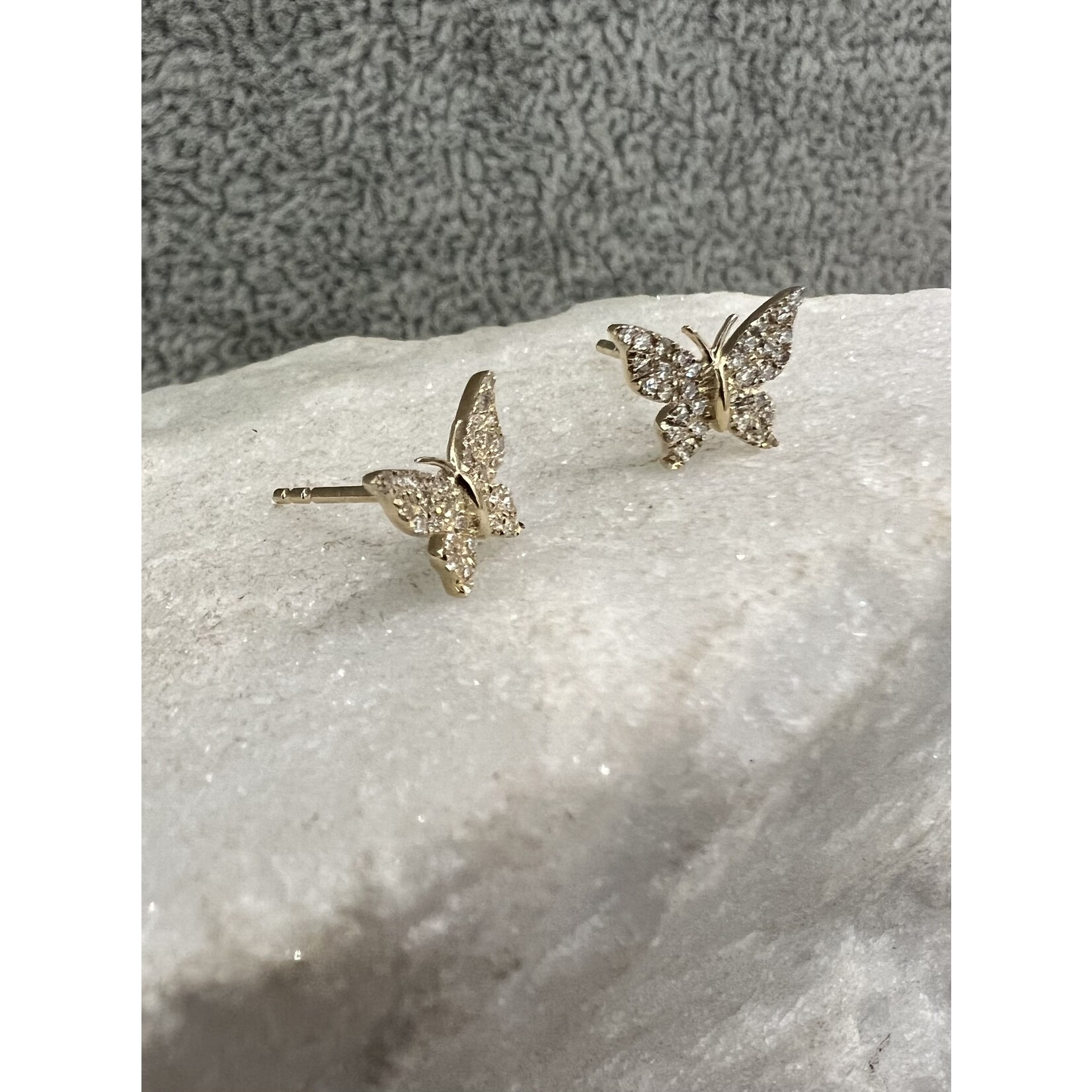 Andi Alyse 14k Yellow Gold Diamond Solo Butterfly Single Stud