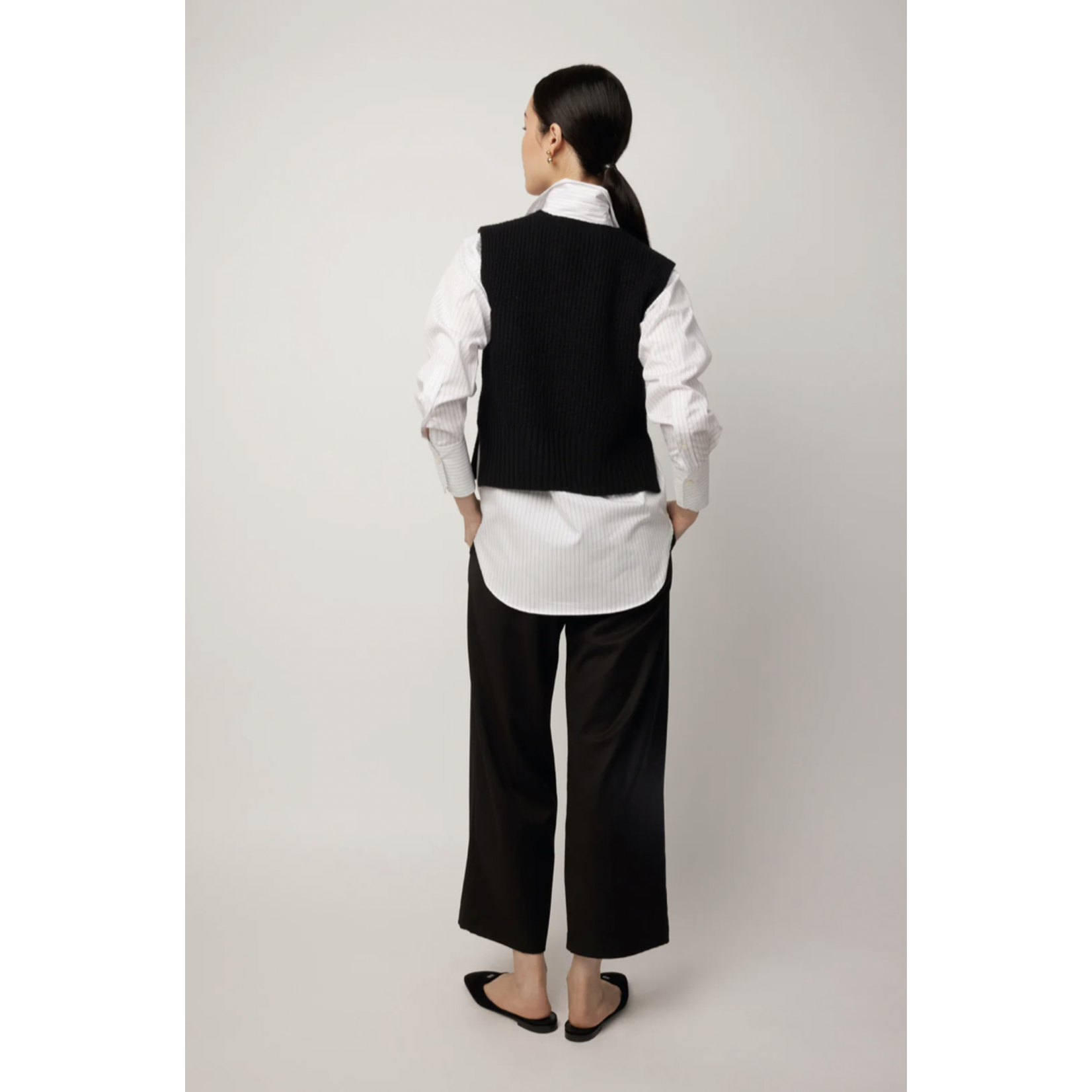 T. Line Lou Vest