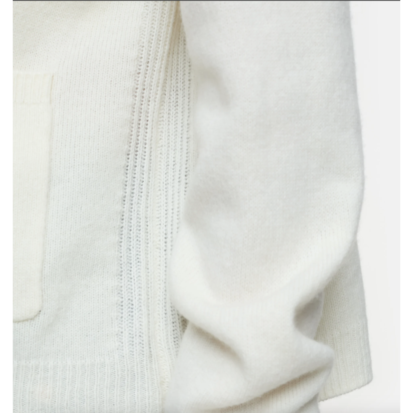 Closed V-Neck Cardigan