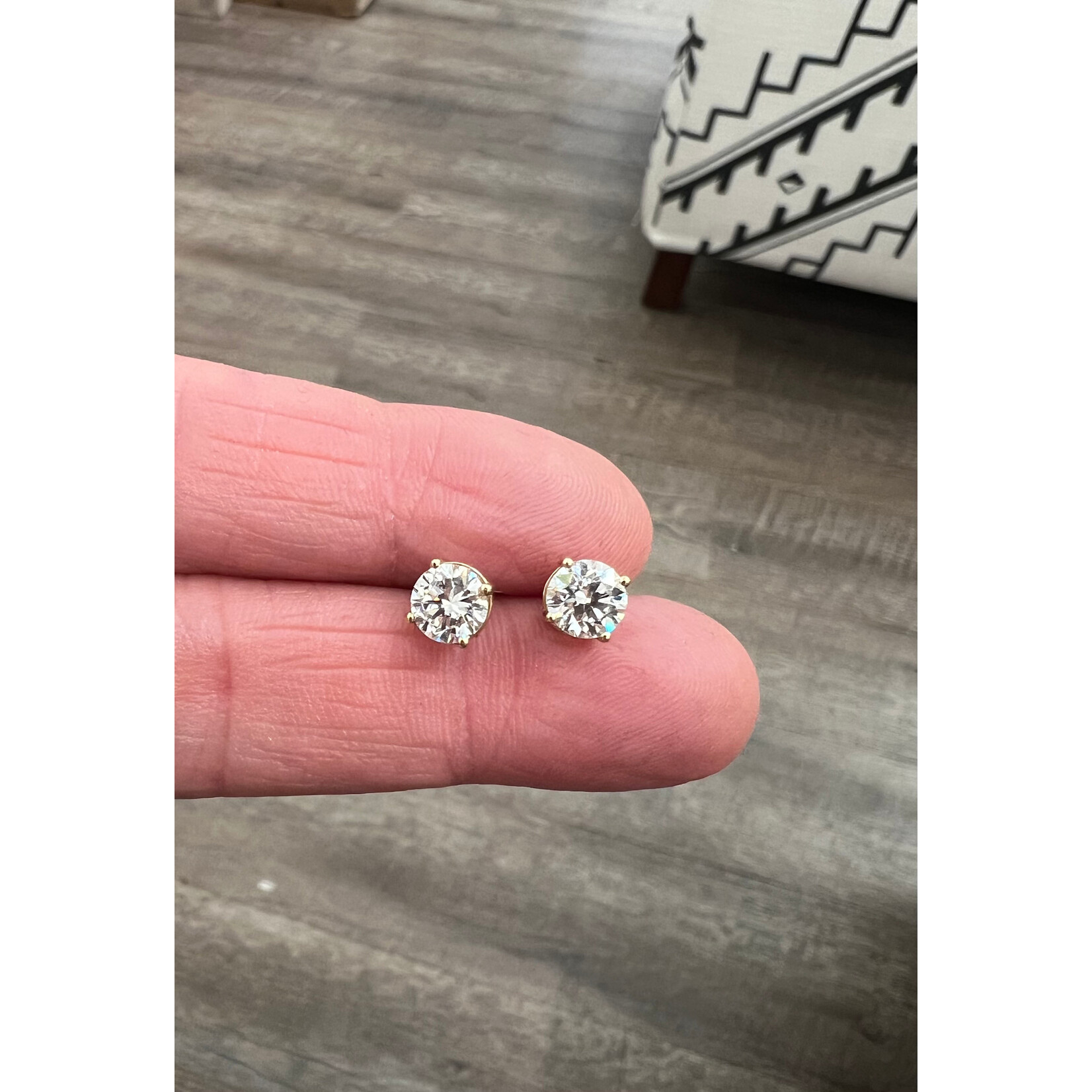 Perfect Jewel Heist 14K Yellow Gold & LAB Grown Diamond Four Prong Basket Screw Back Stud Earrings