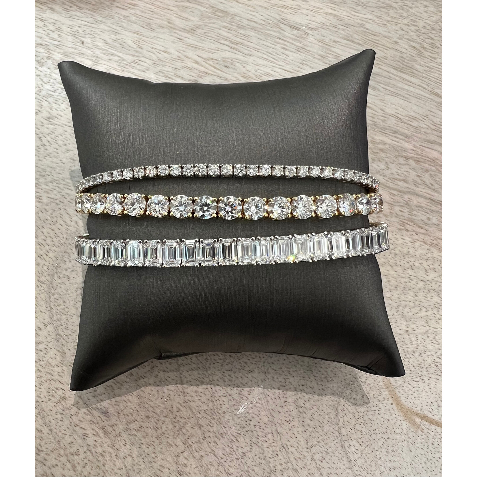 Perfect Jewel Heist 14k White Gold & Lab Diamond Emerald Cut Tennis Bracelet 19.96ct