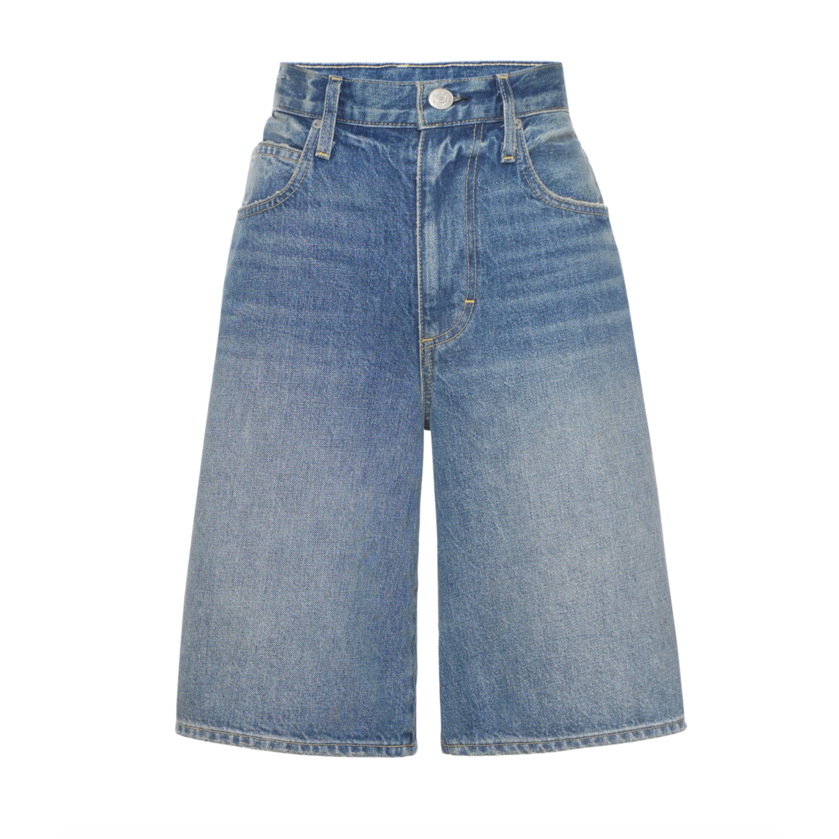 AMO Laura Short