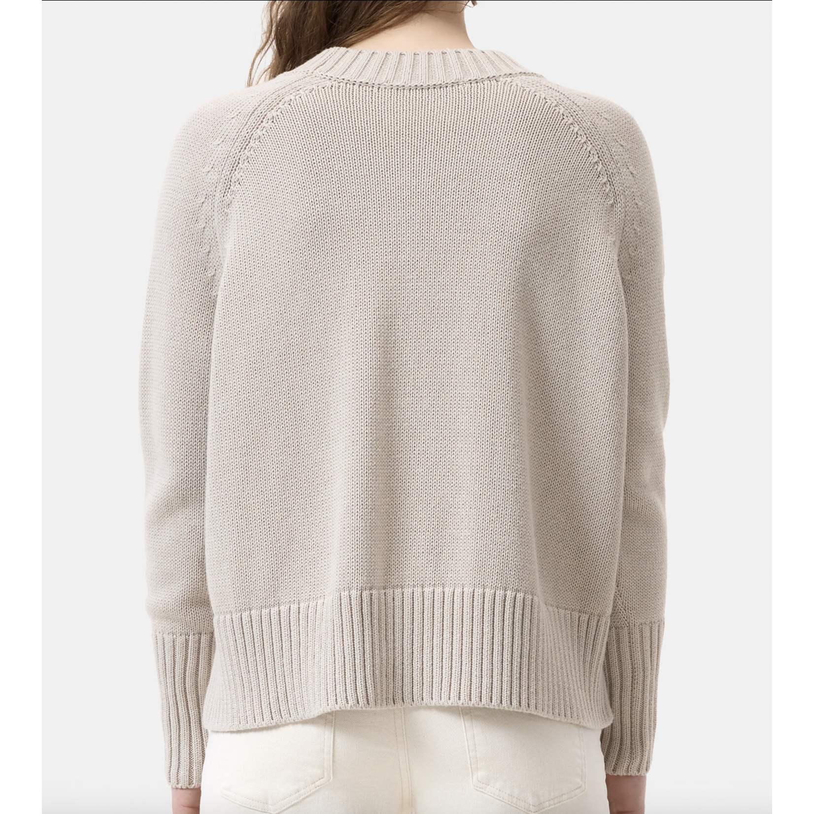Closed Knitted Jumper Long-Sleeve
